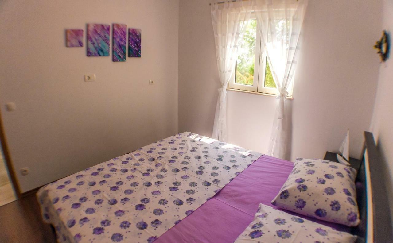 Apartments Frano Ropa Екстериор снимка