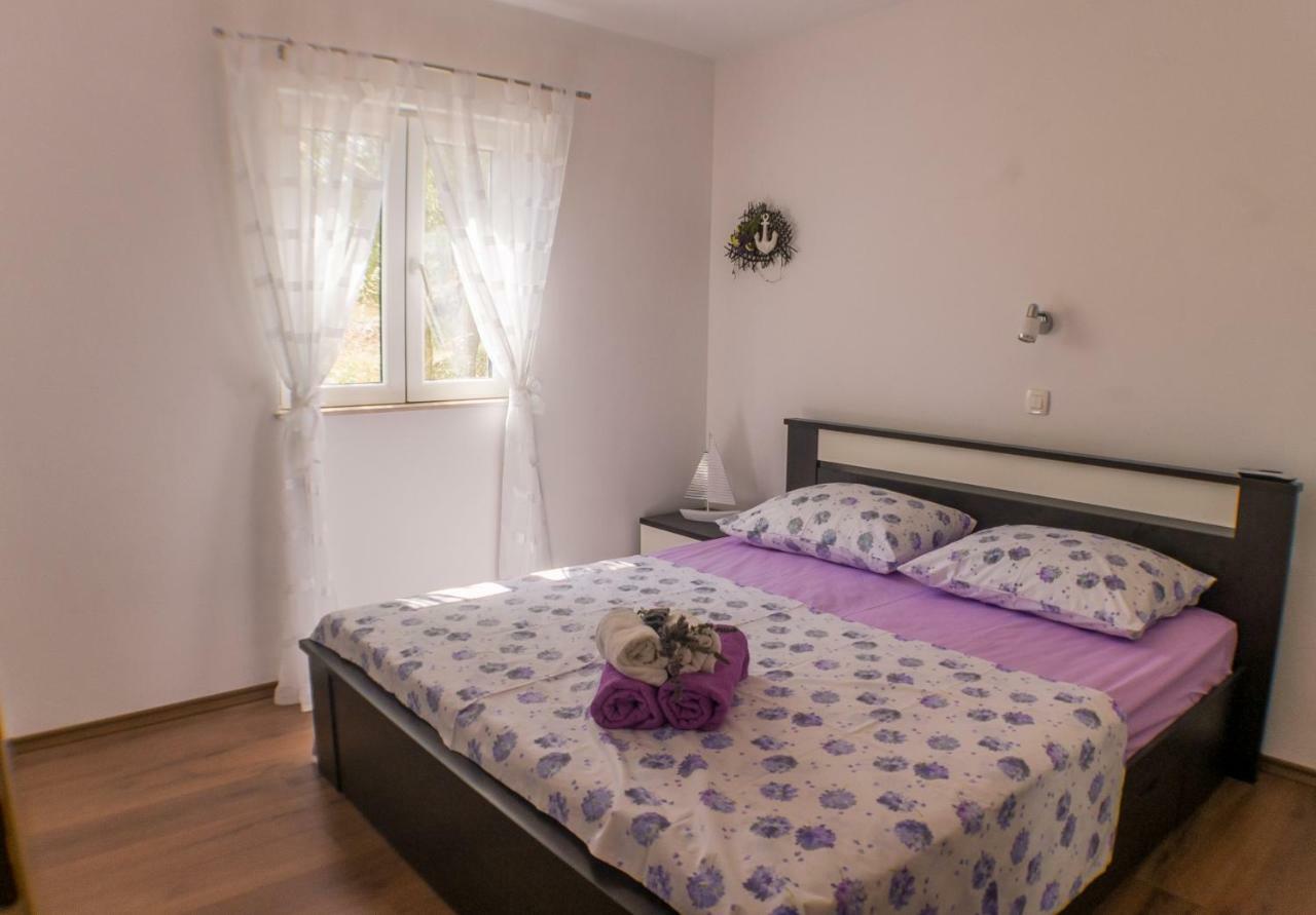 Apartments Frano Ropa Екстериор снимка